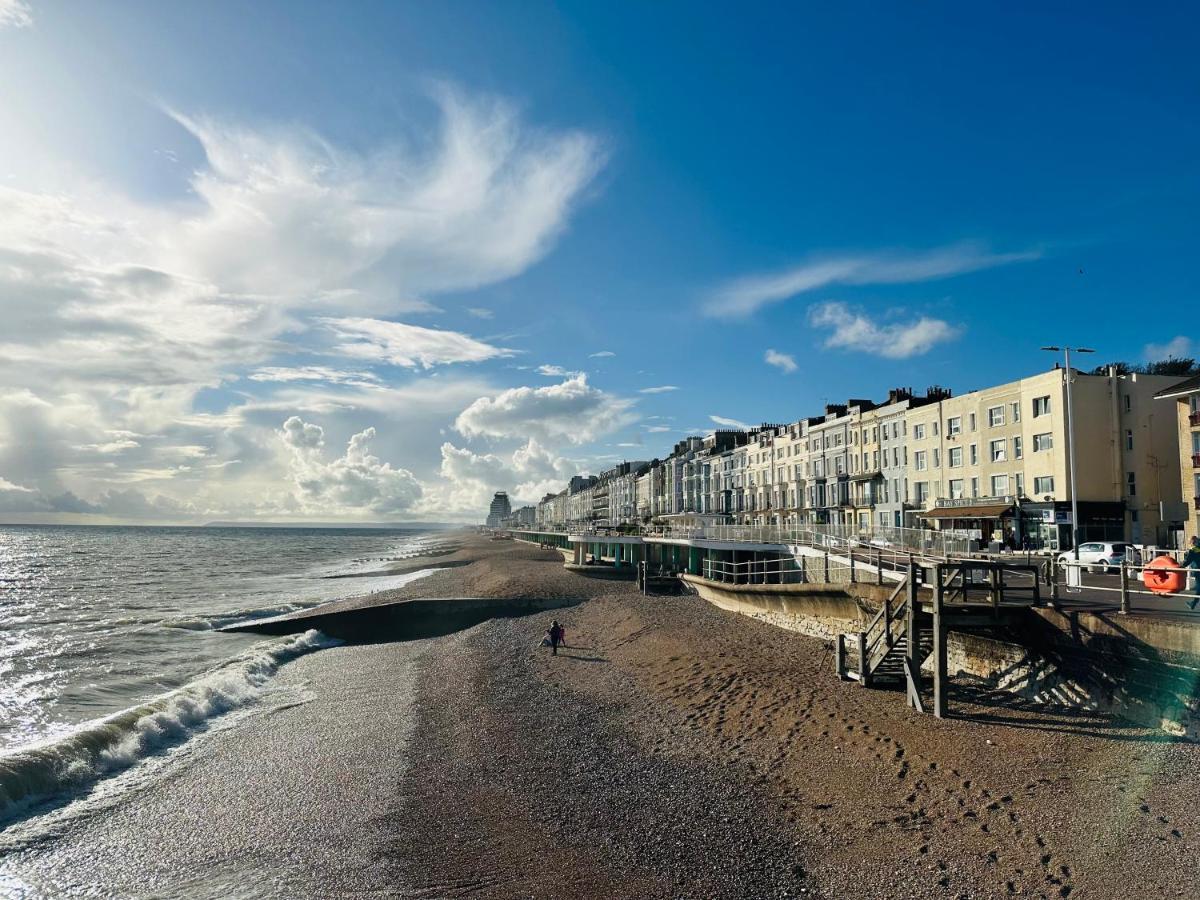 Newly Refurbished Two Bedrooms Flat St Leonards-on-Sea Exterior photo